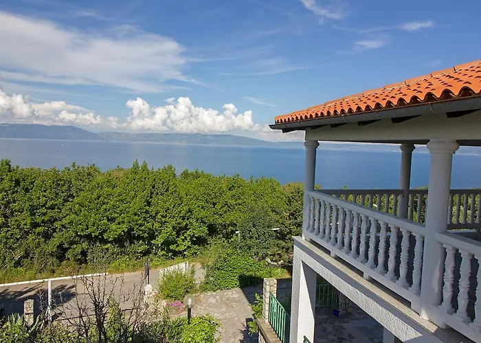 Gorgeous View, Ca150m, Wifi, 33-3 شقة