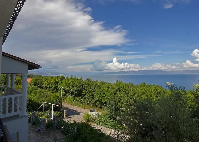 Gorgeous View, Ca150m, Wifi, 33-3 رافني